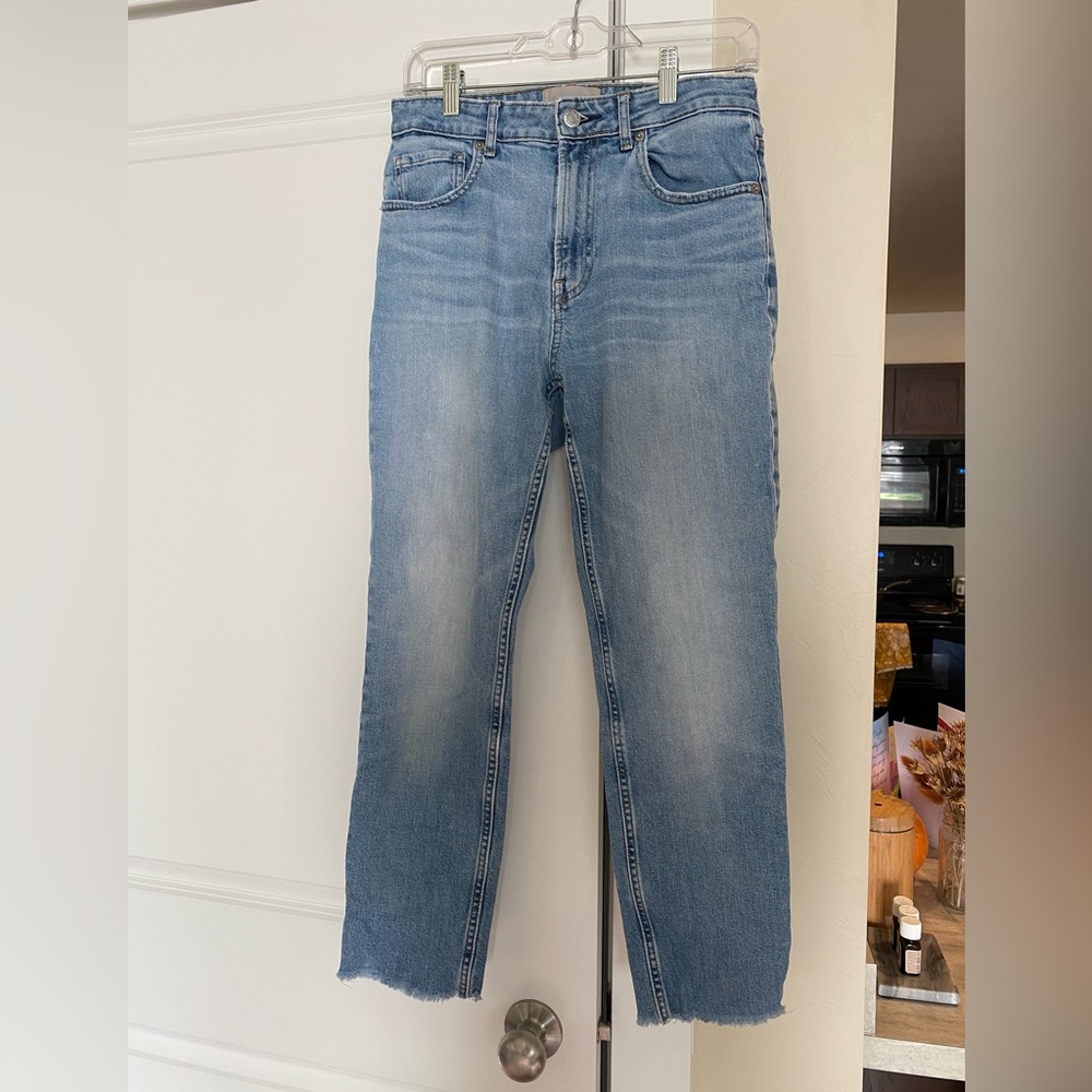 Everlane Curvy Cheeky Cropped Jean
